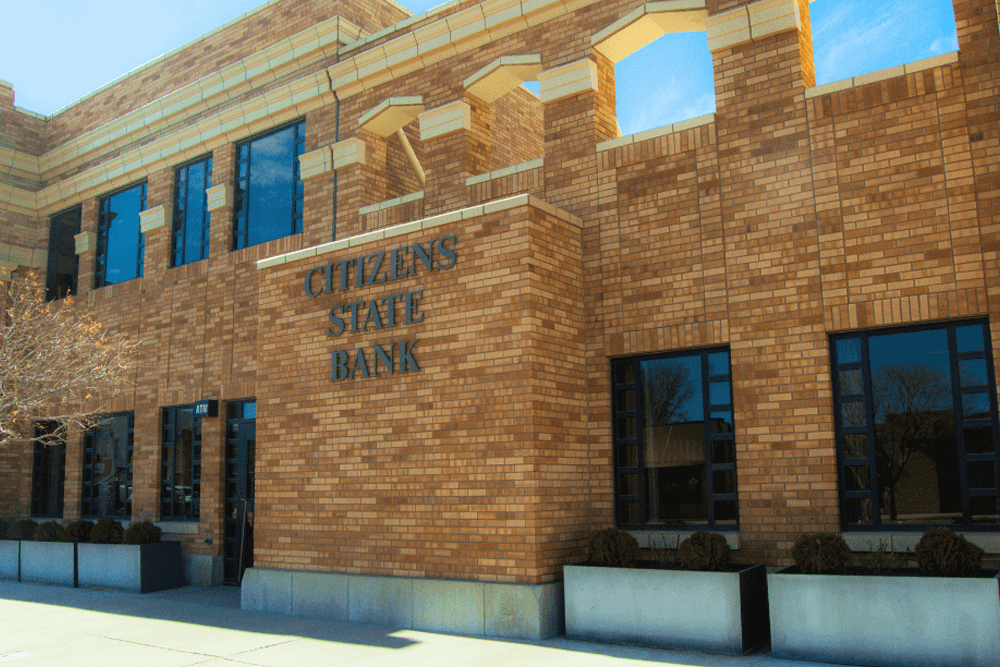 Front view of Citizens State Bank building